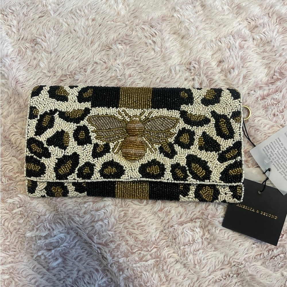 America & Beyond Beaded Purse
